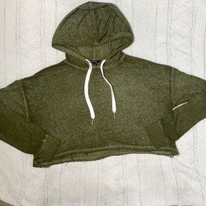 Forever 21 Cropped hoodie 💚